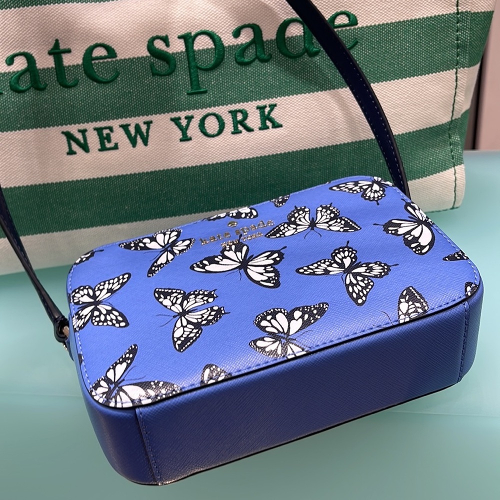 Kate Spade Staci Butterfly Sky Printed Mini Camera Bag,
Blue Multi
NWT - Picture 9 of 16